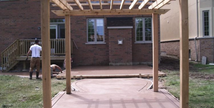 Decorative-Concrete-Construction-Contractor-Toronto-Pergola-Rd-15